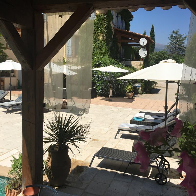 Bed and Breakfast Le Mas Shabanou à Roquefort-les-Pins Extérieur photo