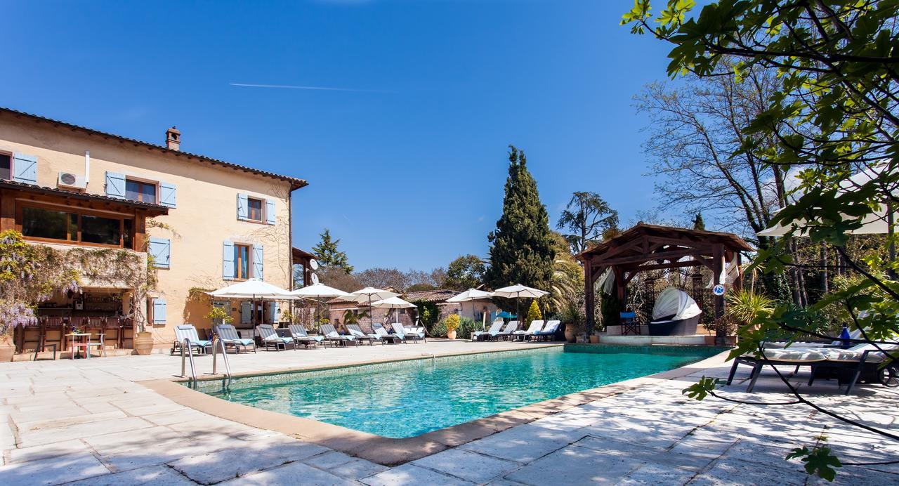 Bed and Breakfast Le Mas Shabanou à Roquefort-les-Pins Extérieur photo