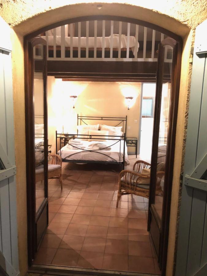 Bed and Breakfast Le Mas Shabanou à Roquefort-les-Pins Extérieur photo